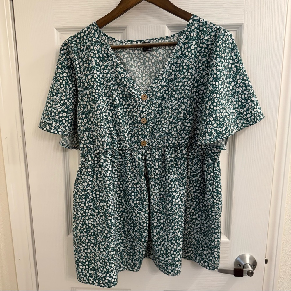 Floral Green Women's Maternity Peplum Top